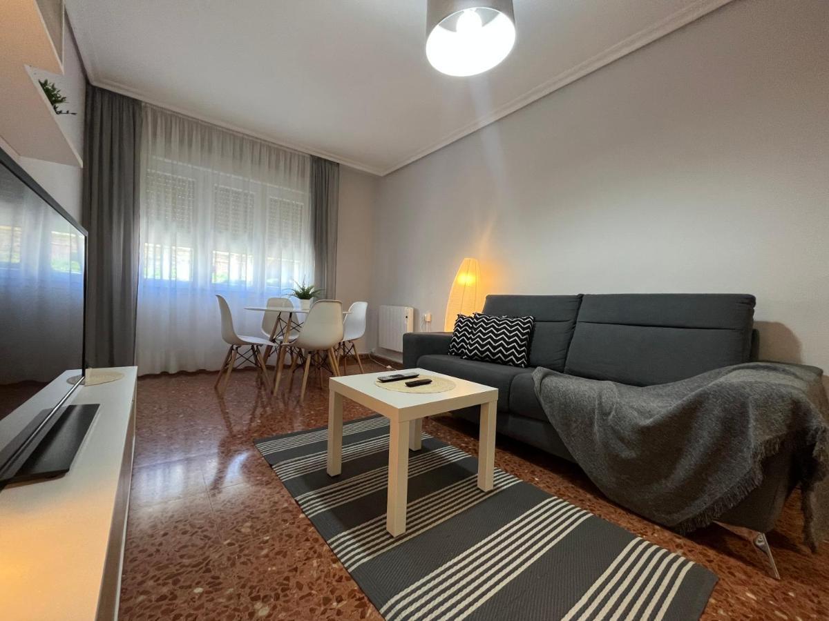 Apartamento Albelda Plaza Albelda De Iregua Eksteriør bilde