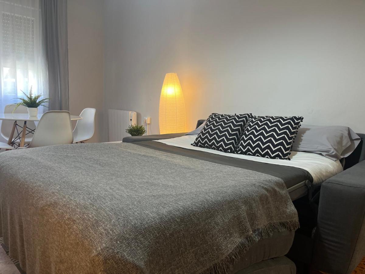 Apartamento Albelda Plaza Albelda De Iregua Eksteriør bilde
